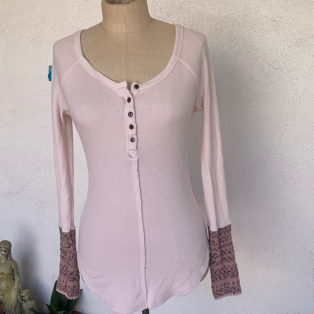 Women’s free people thermal Henley size small
